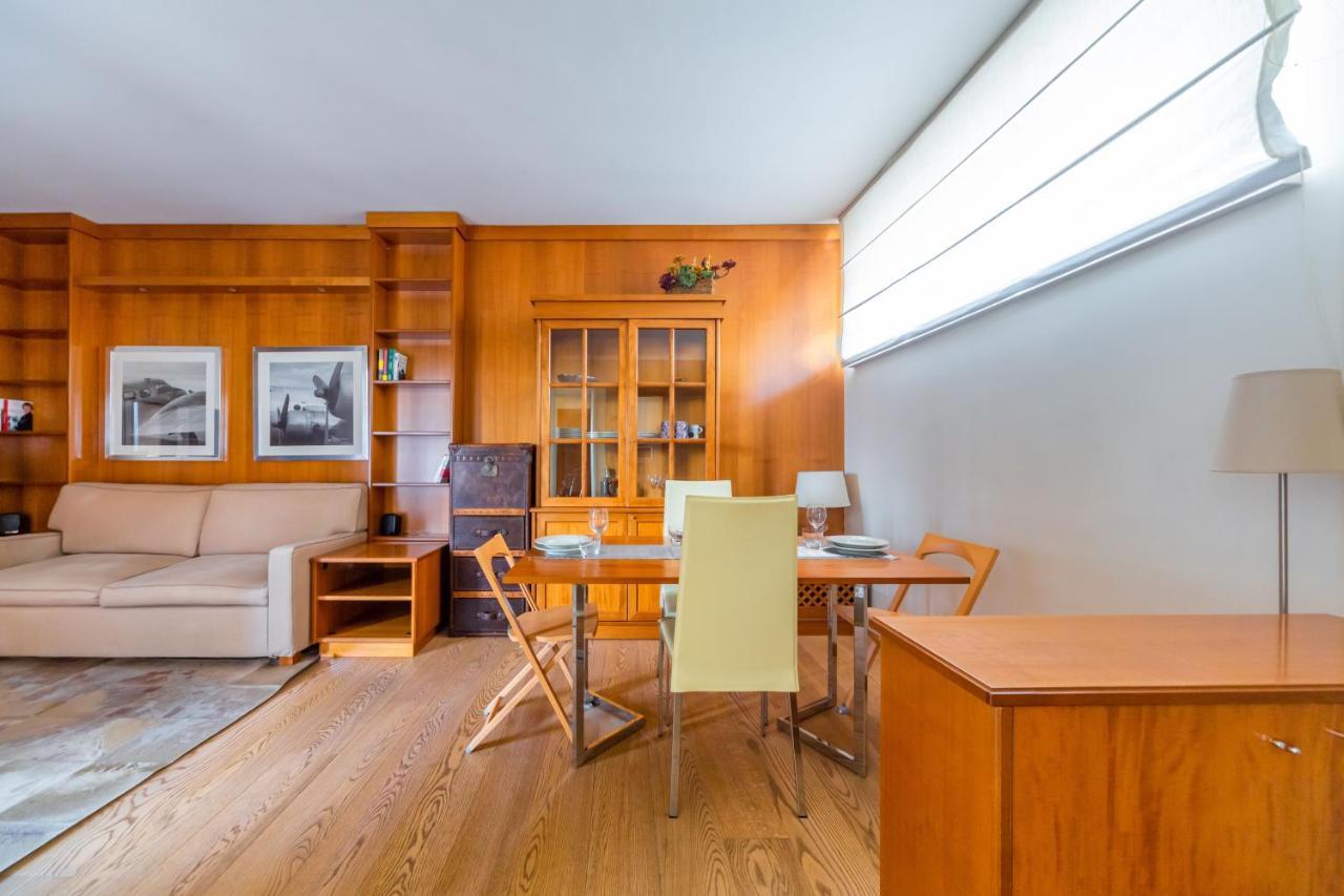 Cozy Apt - Corso Vercelli & Conciliazione M1 ミラノ エクステリア 写真
