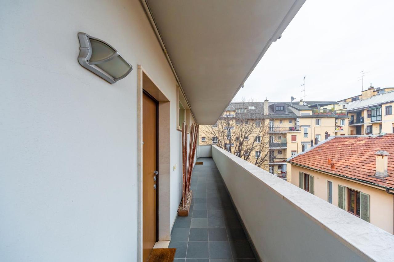 Cozy Apt - Corso Vercelli & Conciliazione M1 ミラノ エクステリア 写真