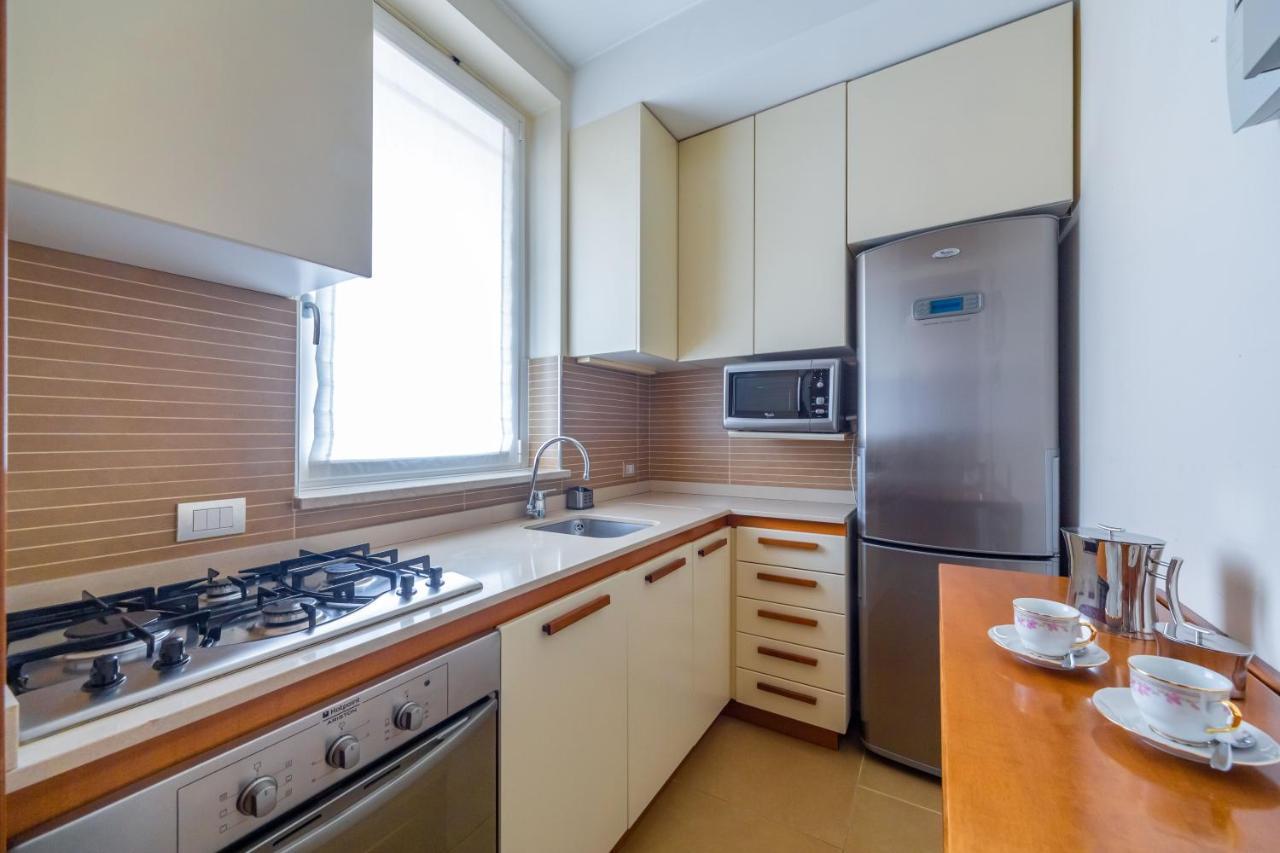 Cozy Apt - Corso Vercelli & Conciliazione M1 ミラノ エクステリア 写真