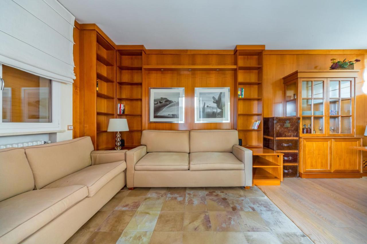 Cozy Apt - Corso Vercelli & Conciliazione M1 ミラノ エクステリア 写真